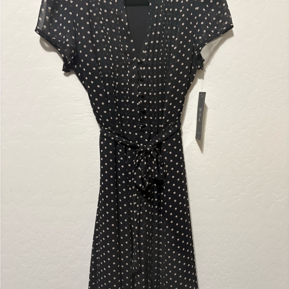 MSK DOT CHIFFON DRESS
